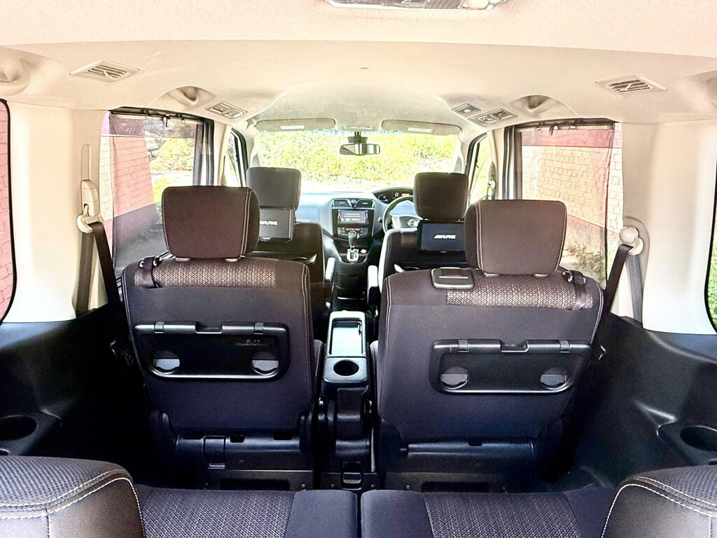 Nissan Serena Mpv White #52