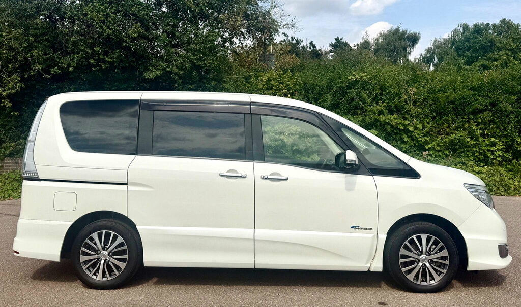 Nissan Serena Mpv White #10