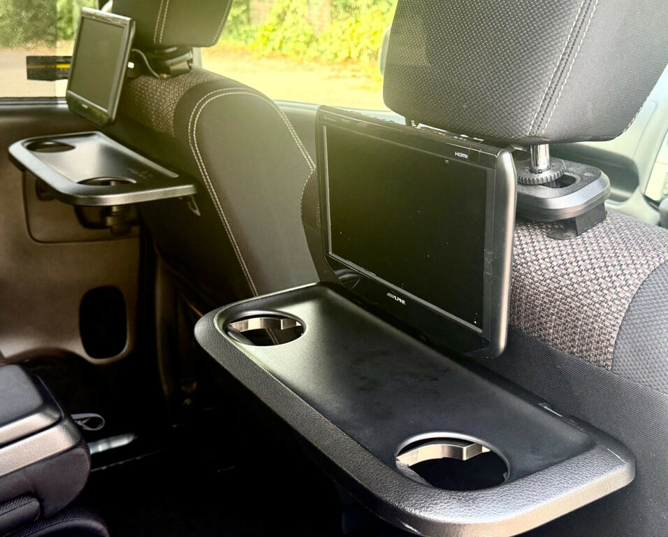Nissan Serena Mpv White #44