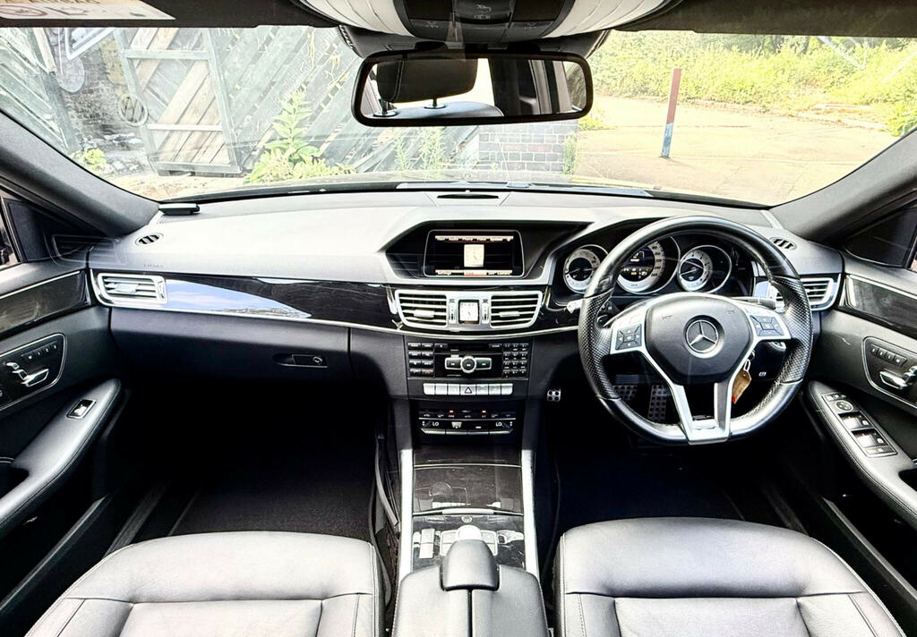 Mercedes-Benz E Class E400 Amg Sport Plus 7G-tronic White #21