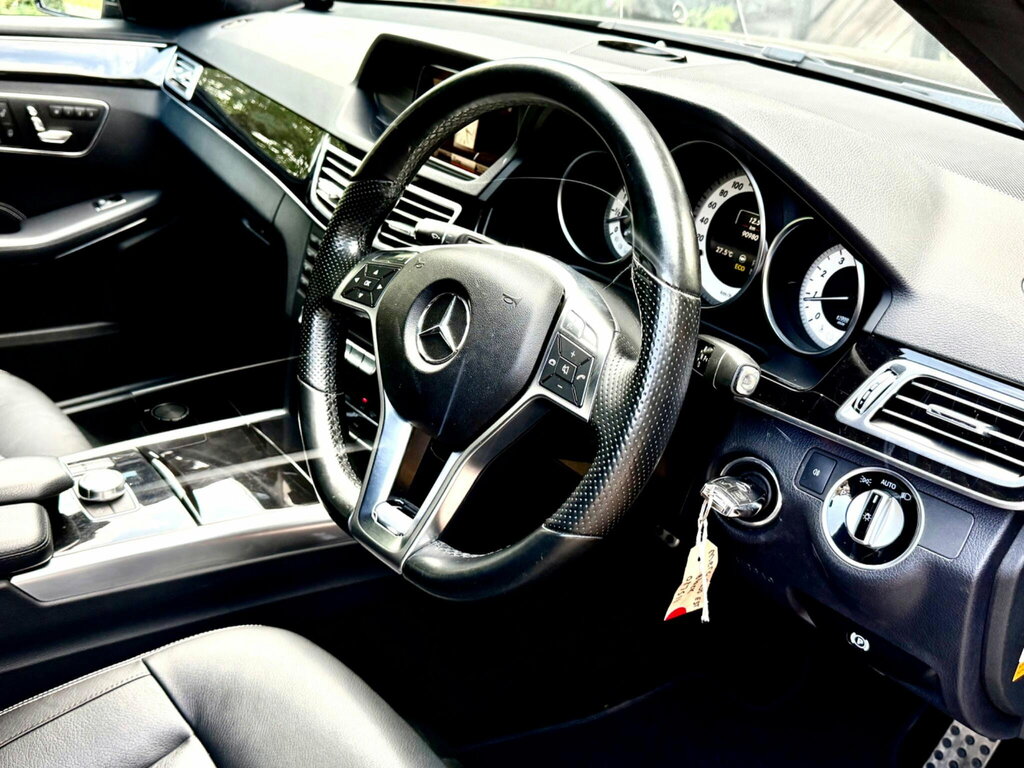 Mercedes-Benz E Class E400 Amg Sport Plus 7G-tronic White #17
