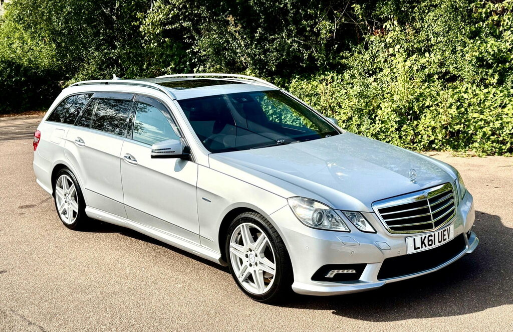 Mercedes-Benz E Class 3.0 E350 V6 Avantgarde Bluetec G-tronic Silver #2