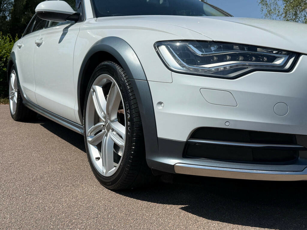 Audi A6 Allroad Estate Allroad Black #15