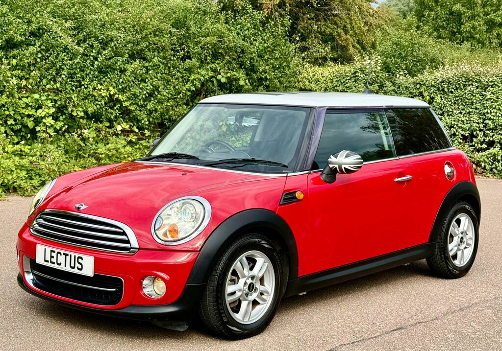 Mini Hatch 1.6 Cooper Euro 5 Red #5