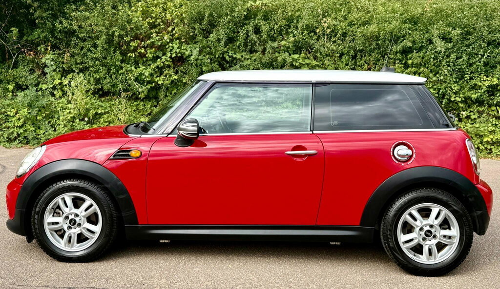 Mini Hatch 1.6 Cooper Euro 5 Red #6