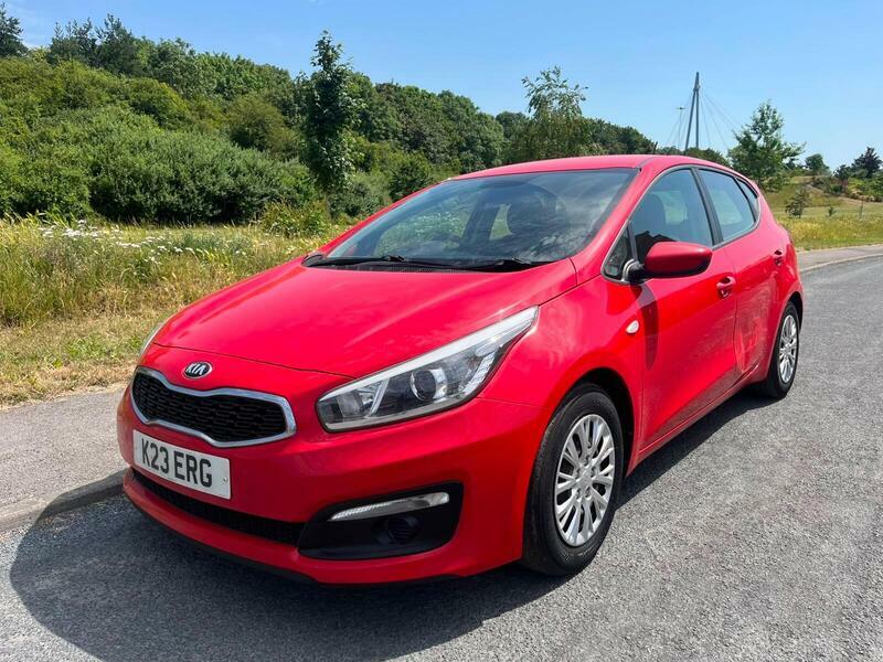 Kia Ceed 1.6 Crdi 1 Euro 6 Ss MH65AXK Red #5