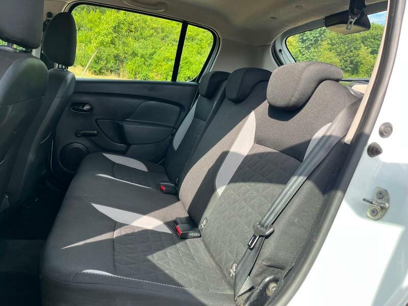 Dacia Sandero Stepway 0.9 Tce Ambiance Hatchback Euro White #7