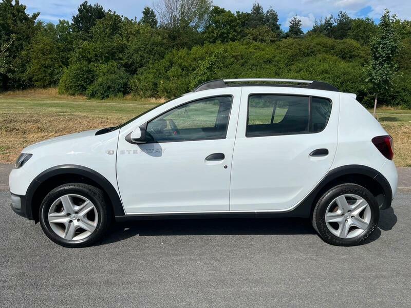 Dacia Sandero Stepway 1.5 Dci Laureate Euro 6 Ss White #4