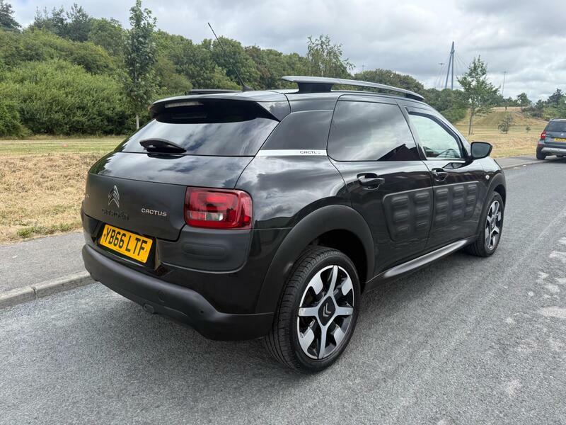 Citroen C4 Cactus 1.2 Puretech Flair Edition Euro 6 Ss Black #2