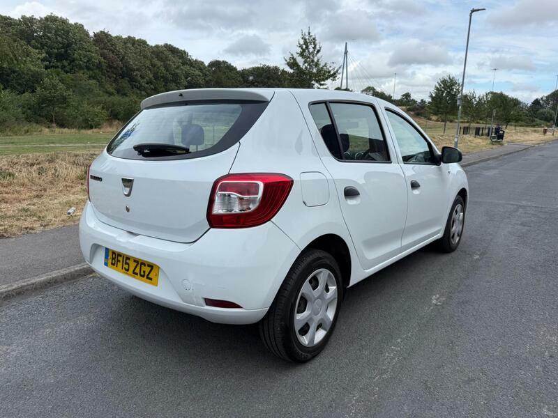 Dacia Sandero 1.2 Ambiance Euro 5 White #2
