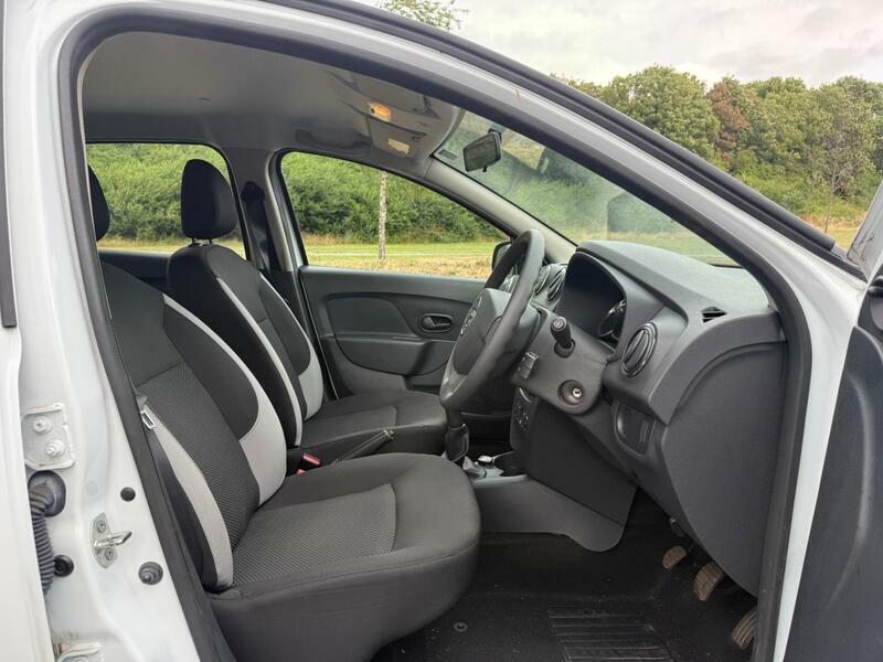 Dacia Sandero 1.2 Ambiance Hatchback Euro 6 7 White #9