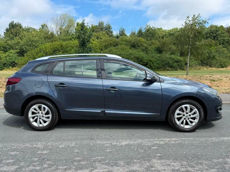 Renault Megane 1.5 Dci Dynamique Nav Sport Tourer Euro 6 Ss Grey