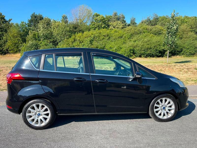 Ford B-Max 1.6 Titanium Powershift Euro 5 Black