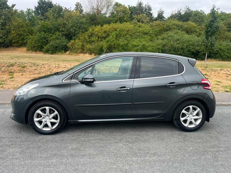 Peugeot 208 1.4 E-hdi Allure Egc Euro 5 Ss Grey #4
