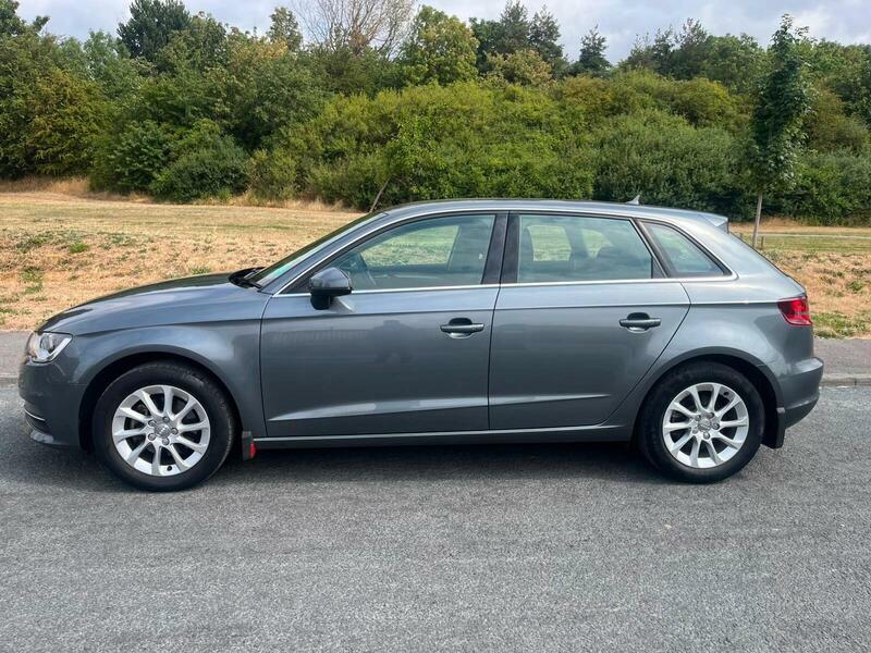 Audi A3 2.0 Tdi Se Sportback Euro 5 Ss Grey #4