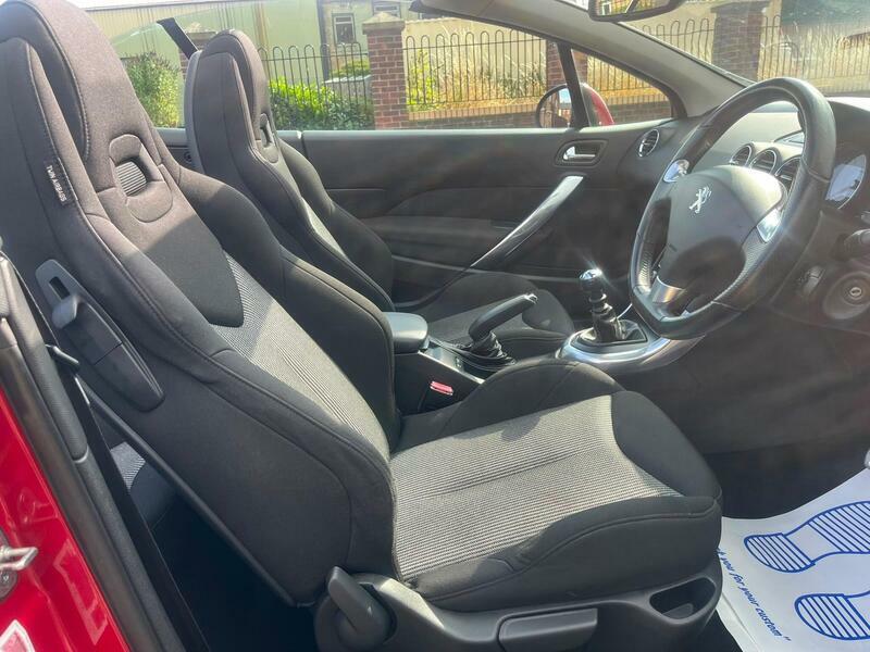 Peugeot 308 CC E-hdi Cc Active Navigation Version Fap 2-Door Silver #16