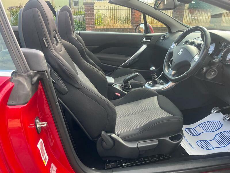 Peugeot 308 CC E-hdi Cc Active Navigation Version Fap 2-Door Silver #17