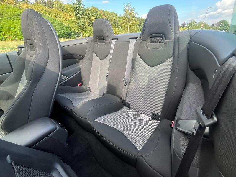 Peugeot 308 CC E-hdi Cc Active Navigation Version Fap 2-Door Silver #13