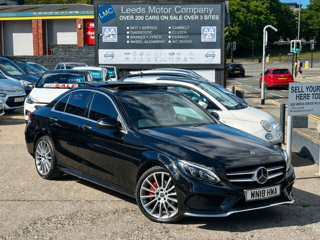Mercedes-Benz C Class Saloon Black #2