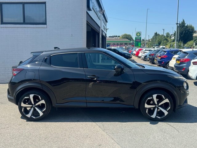 Nissan Juke Suv DN22YVH Black #2
