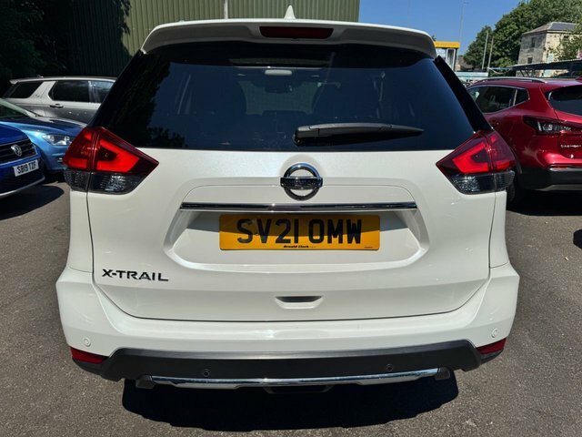 Nissan X-Trail Suv White #5