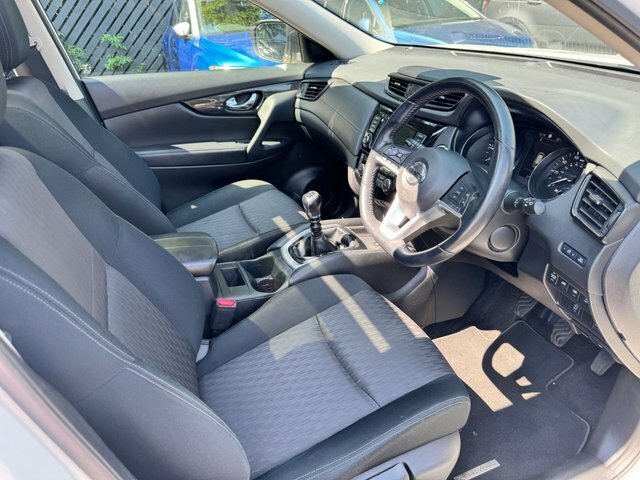 Nissan X-Trail 1.3 Dig-t 158 2Wd N-design Dct With 5 Seats A Grey #35