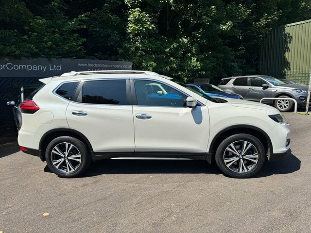 Nissan X-Trail Suv White #4