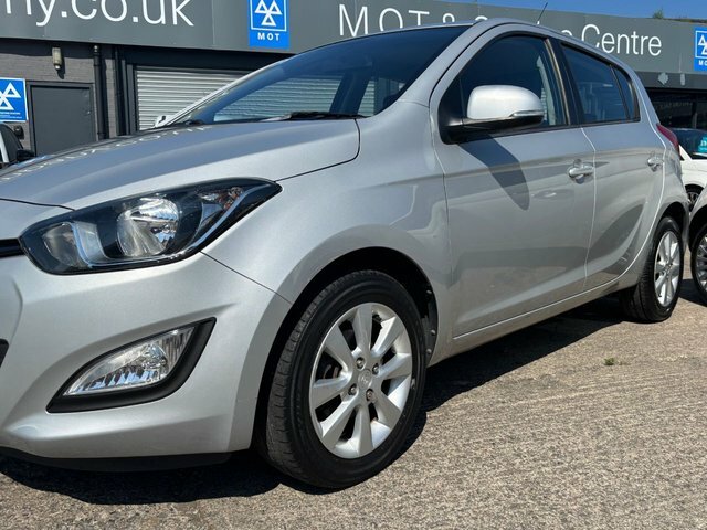 Hyundai I20 Hatchback Silver #6