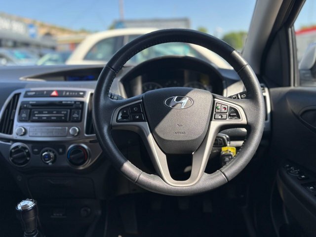 Hyundai I20 1.2 Active Spec-silver-30 Tax-fsh-perfect 1St Car Silver #39