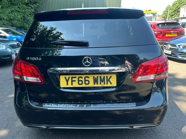 Mercedes-Benz B Class Mpv Black #5
