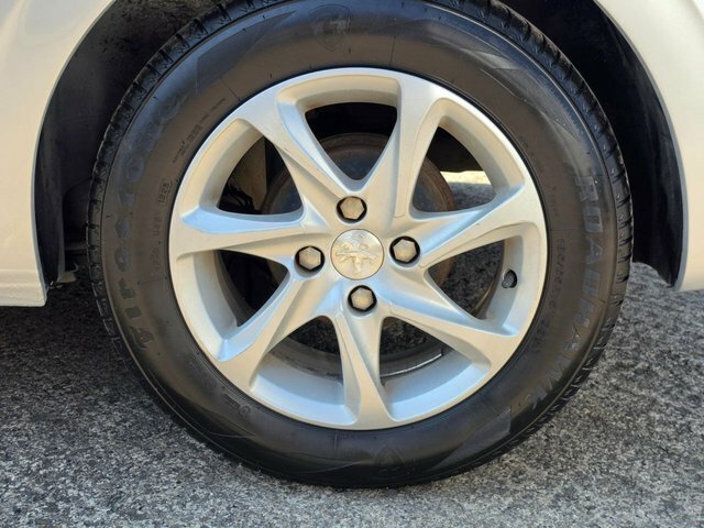 Peugeot 208 1.6 Vti Feline Euro 5 Nav Grey #20