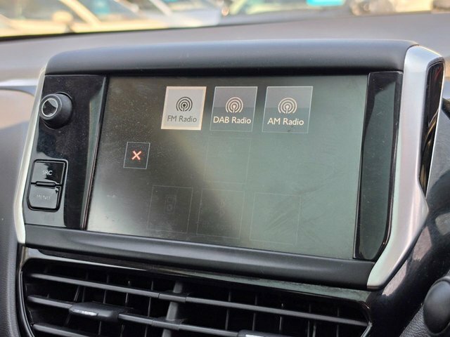 Peugeot 208 1.6 Vti Feline Euro 5 Nav Grey #37