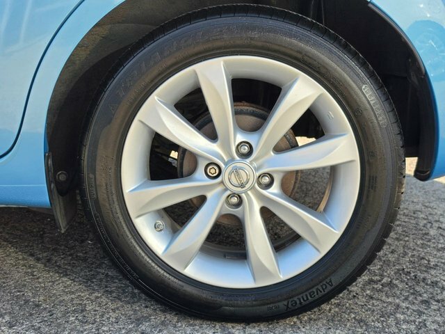 Nissan Note Acenta Premium Blue #19