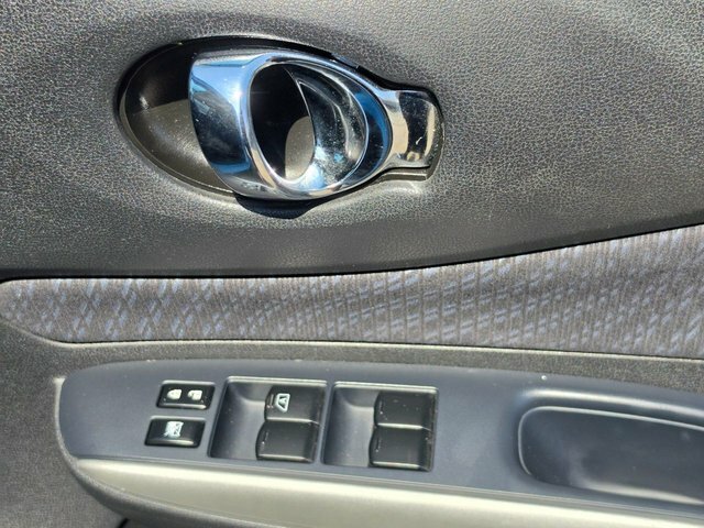 Nissan Note Acenta Premium Blue #40