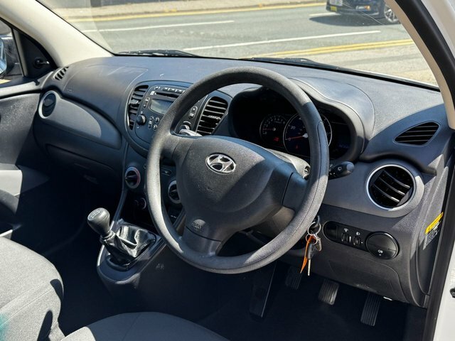 Hyundai I10 I10 Active Black #17