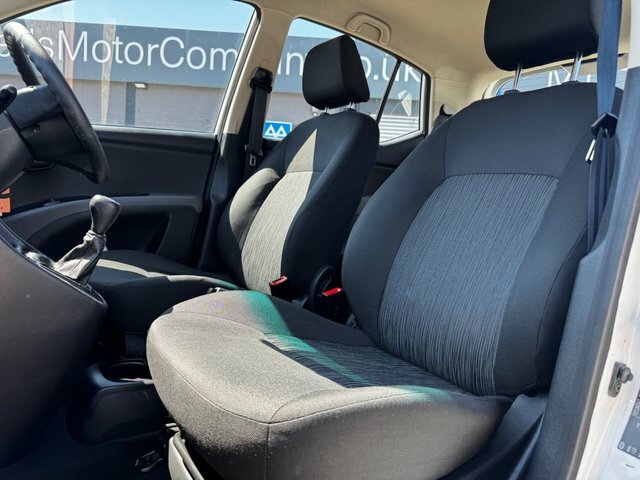 Hyundai I10 I10 Active Black #32