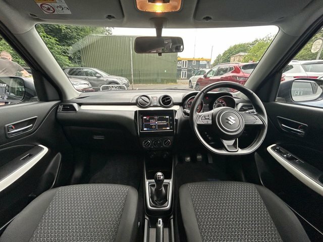 Suzuki Swift Red #29