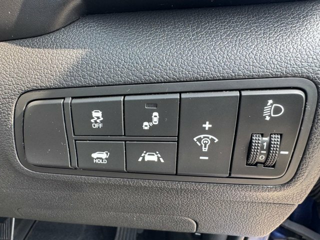 Hyundai Tucson Go Se White #39