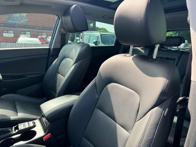Hyundai Tucson Go Se White #33
