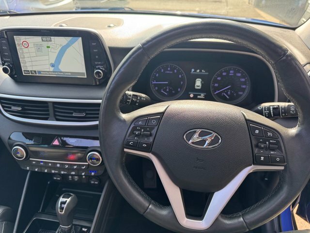 Hyundai Tucson Go Se White #53