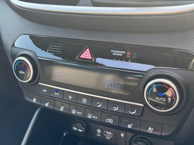 Hyundai Tucson Go Se White #45