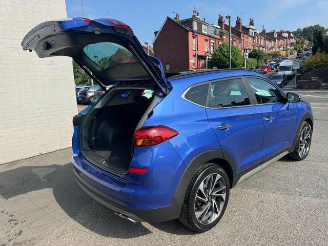 Hyundai Tucson Go Se White #19