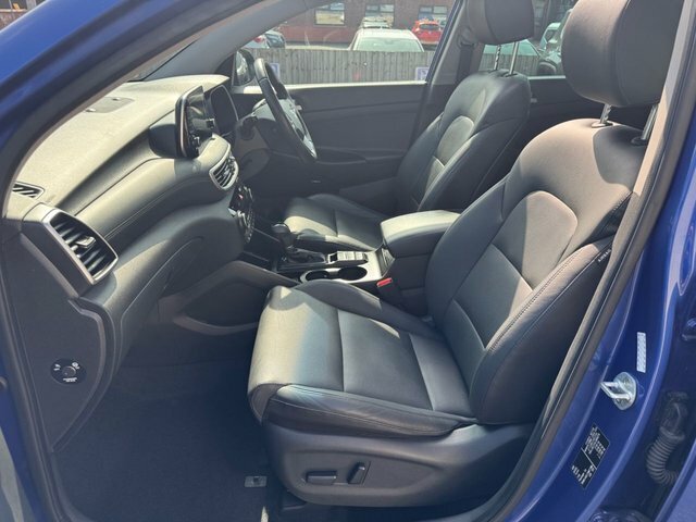 Hyundai Tucson Go Se White #31