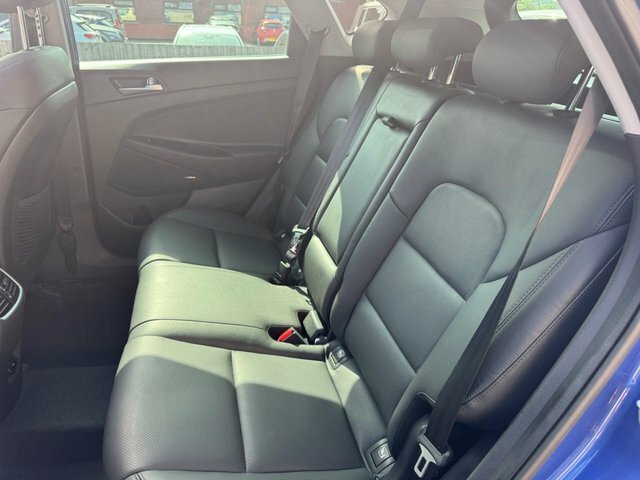 Hyundai Tucson Go Se White #27