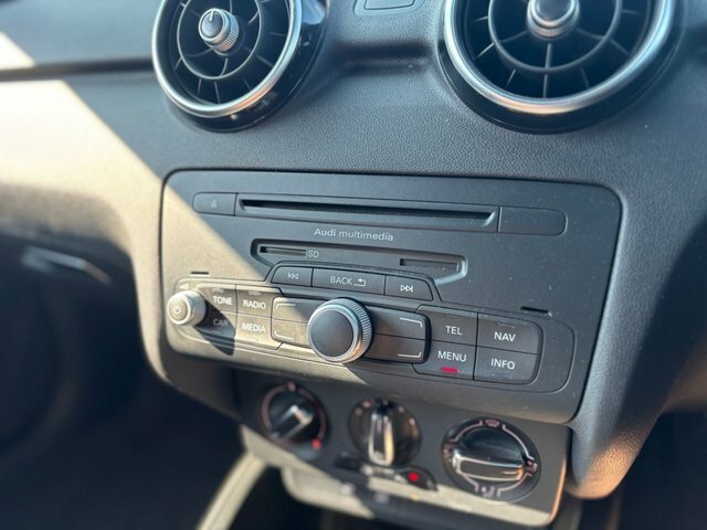Audi A1 Tdi Sport Silver #36