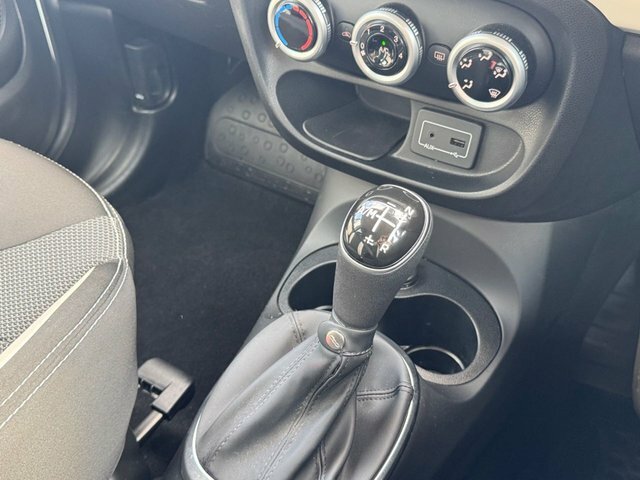 Fiat 500L Pop Black #38