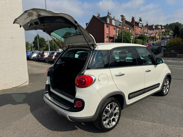 Fiat 500L Pop Black #18
