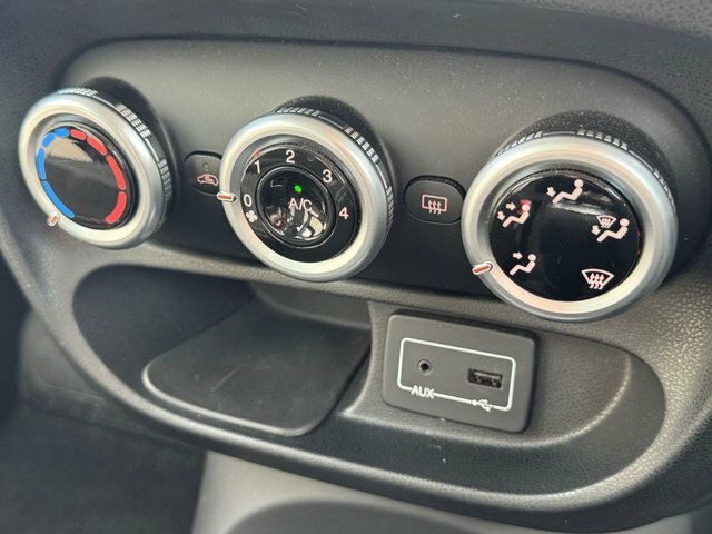 Fiat 500L Pop Black #39