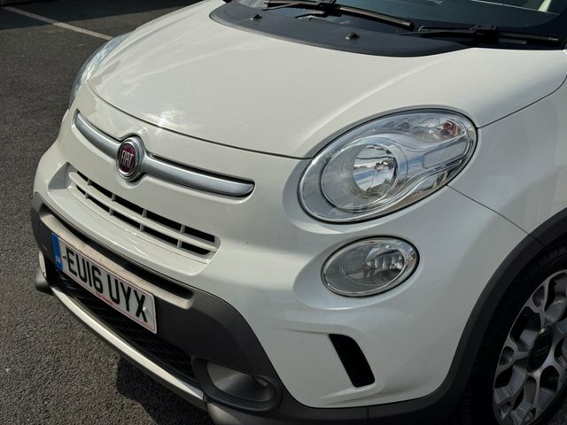 Fiat 500L Pop Black #11
