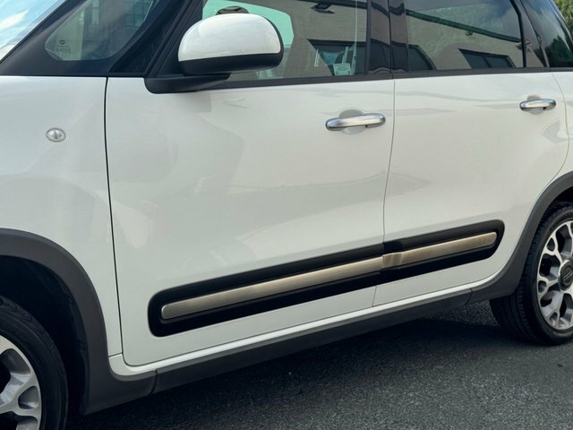 Fiat 500L Pop Black #13